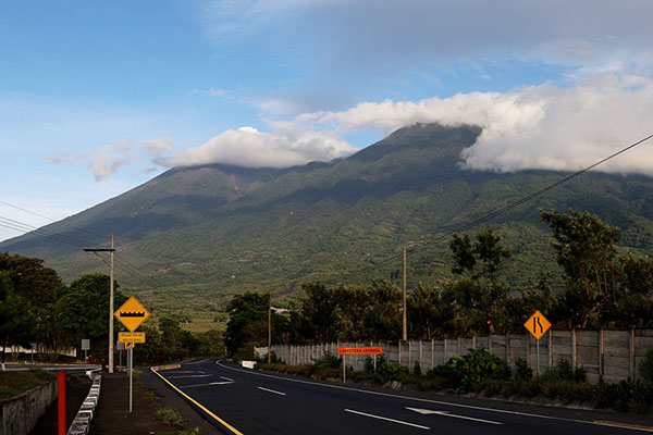 El volcán de Fuego  en Guatemala entra  en calma tras erupción 