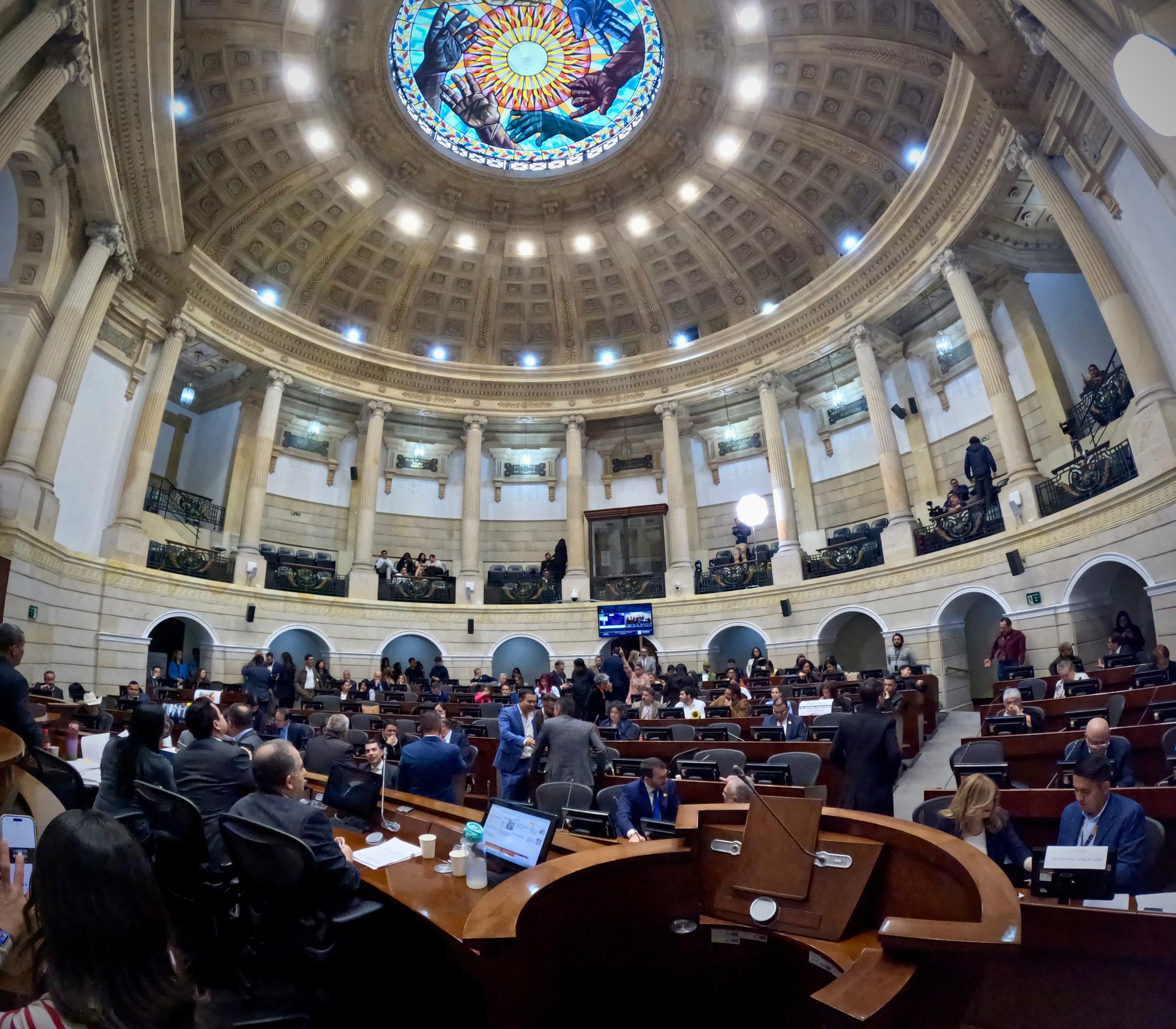 Plenaria del Senado de Colombia. Foto cuenta de X del Senado de Colombia. 