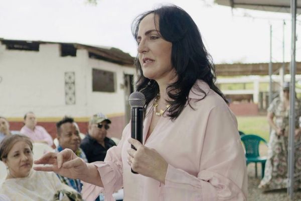 Maria Fernanda Cabal, Senadora de la República por el partido Centro Democrático y precandidata presidencial. Foto tomada de Maria Fernanda Cabal en Facebook