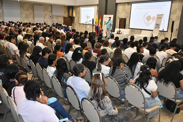 Asistentes al Foro de ‘Justicia Cercana a la Ciudadanía’. Foto Alcaldía de Barranquilla