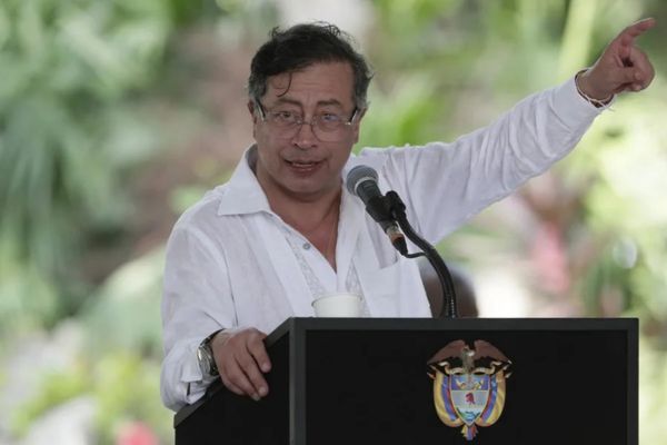 Gustavo Petro, presidente de Colombia realizando una alocución pública. Foto EFE