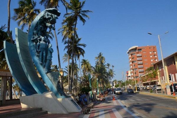 Avenida Primera de Riohacha. Foto archivo EL INFORMADOR