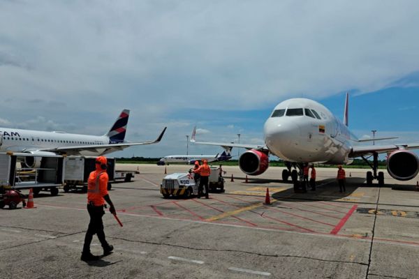 Imagen de referencia de una aeronave en el aeropuerto Ernesto Cortizos de Barranquilla. Foto Presidencia 
