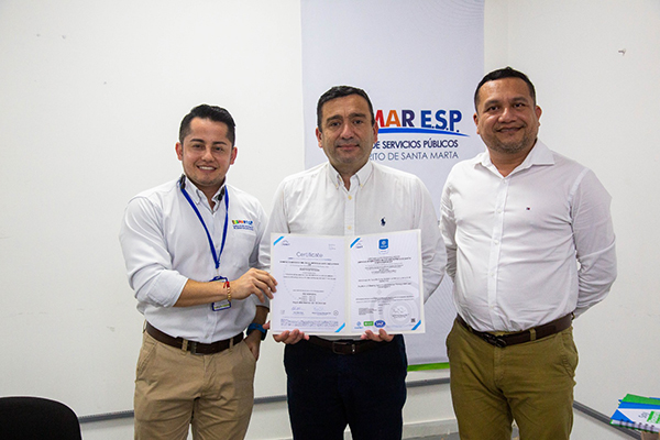 La certificación fue otorgada por los procesos misionales de Gestión Comercial y Servicio al Ciudadano, y Aseo y Aprovechamiento. Essmar 
