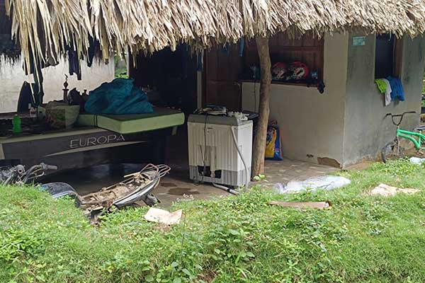 Luego de más de 15 días, algunas familias han regresado a sus viviendas tratando de recuperar algunos de sus enseres. Foto derechos reservados EL INFORMADOR