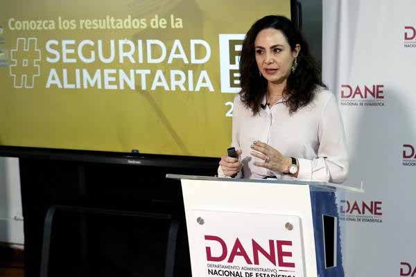 Fotografía de archivo del 24 de mayo de 2024 que muestra a la directora del Departamento Administrativo Nacional de Estadística (DANE), Piedad Urdinola, hablando durante una rueda de prensa en Bogotá (Colombia). EFE/ Mauricio Dueñas Castañeda / ARCHIVO.