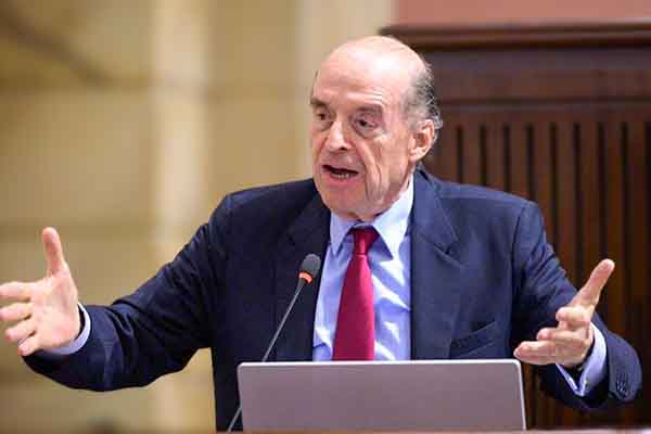 Álvaro Leyva Durán, Excanciller de Colombia. Foto Senado