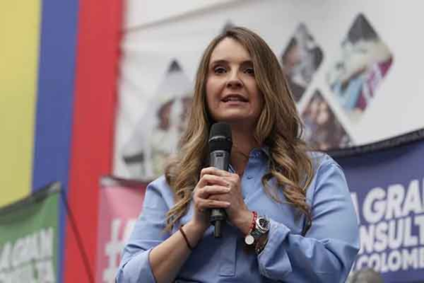 Paloma Valencia, Senadora y excandidata presidencial por el partido Centro Democrático. Foto EFE