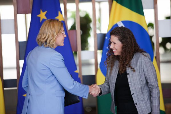 Foto tomada de la red social X de @HennaVirkkunen