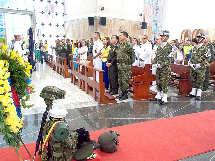 En la celebración del ducentésimo quinto aniversario del Grito de la Independencia de Colombia se llevó una misa. En la celebración del ducentésimo quinto aniversario del Grito de la Independencia de Colombia se llevó una misa.