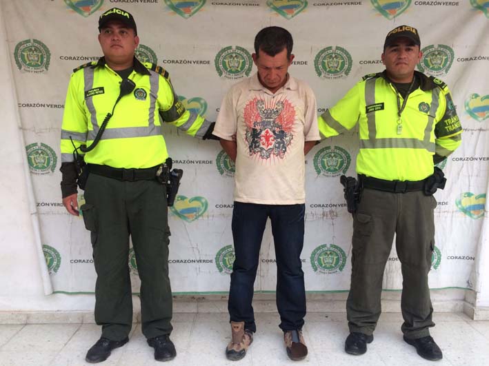 Brunildo Silva Estrada, capturado por golpear una patrulla de la Policía, en momentos que inspeccionaban su motocicleta. 