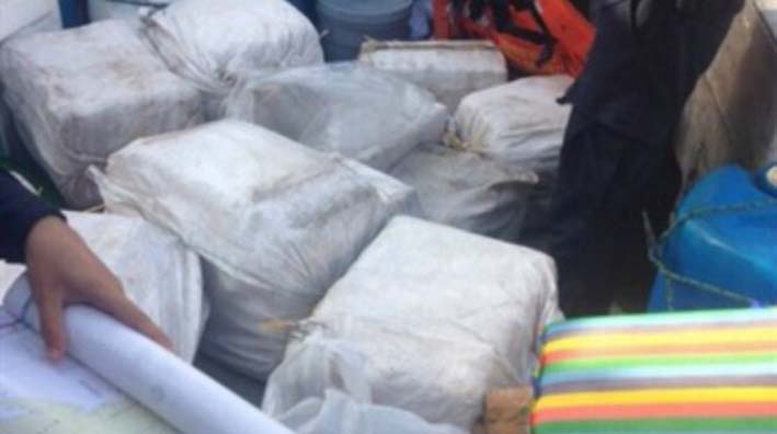 La Armada especificó que los guardacostas no encontraron tripulación a bordo del velero.