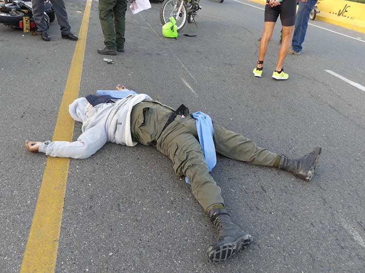 Lugar donde ocurrieron lo hechos y perdió la vida el  patrullero de la Policìa.