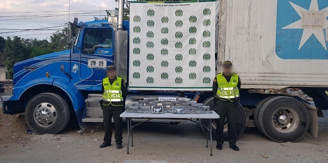 La droga estaba encaletada en un contenedor que llevaba una carga de banano hacia el puerto de Santa Marta.