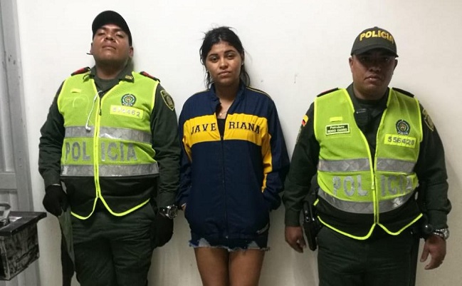 Paulimar Alexandra Ramírez Vargas, capturada por la Policía Metropolitana por lesionar con un puñal a otra mujer