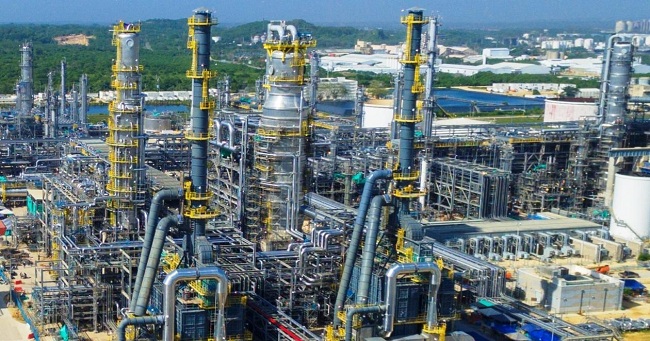 Los expresidentes de la Refinería de Cartagena, Reficar, Orlando José Cabrales y Felipe Castilla Canales serán imputados por el delito de asignación de contrato sin cumplimiento de requisitos legales.