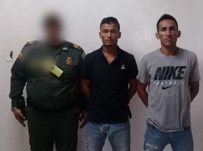 Luis David Rojas Cediel, y Esnaider Jesús Ayón Fuentes, fueron puestos a disposición de las autoridades.