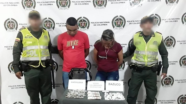 José Miranda Ospina y Jesica Berdugo Pérez, fueron capturados por la Policía para que respondan por porte de drogas alucinógenas.