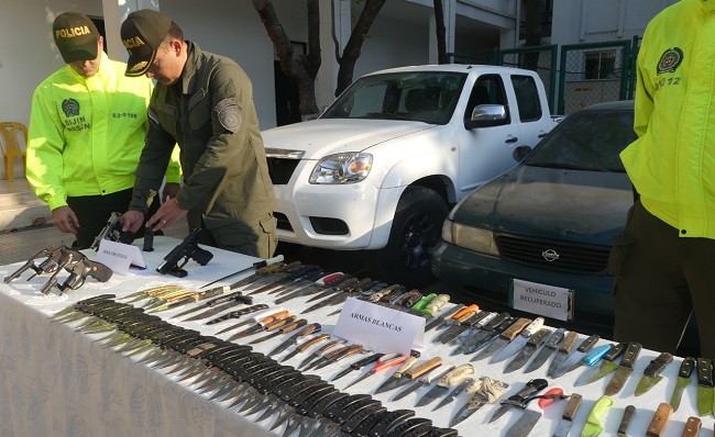 Durante el año se han incautado 68 armas de fuego ilegal y 650 armas blancas a través de los planes Semáforo, Guitarra, y Puerta a Puerta.