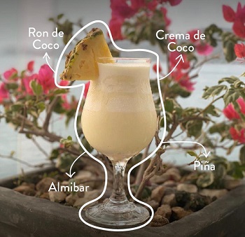 Los cocteles son de elaboración complementamente casera, y ofrecidos en nueve sabores diferentes.