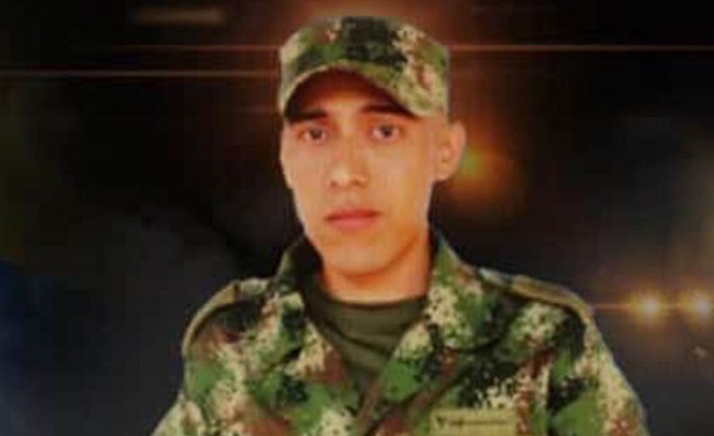 Alexis Alvarado Urieles,  soldado muerto.