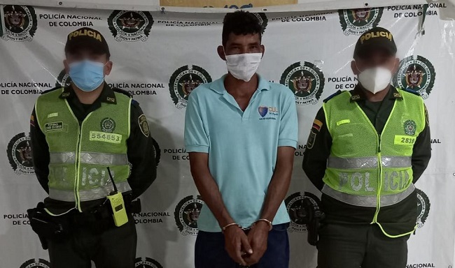 José Aniceto Meza Solís, fue detenido portando un arma de fuego sin documentos.