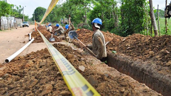El nuevo acueducto de Santa Marta entrará en funcionamiento a mitad del 2021, según declaraciones de la alcaldesa Virna Johnson.