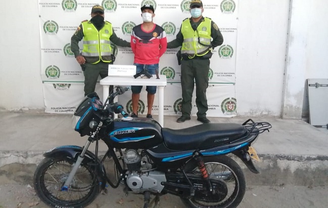 Julio César Jeronimo Meza, fue capturado para responder por el delito de hurto.