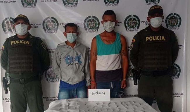Néider Enrique Regalao Contreras y Eduardo José Oviedo Castellar, capturados por la Policía del Magdalena.