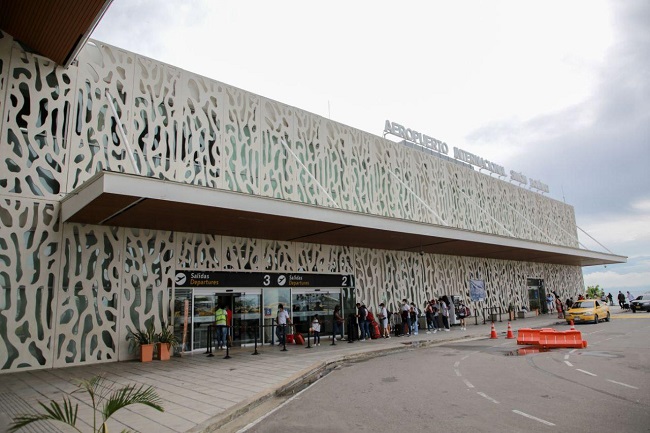 Aeropuerto Internacional Simón Bolívar de Santa Marta.