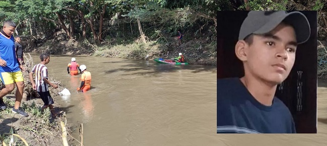 Los organismos de socorro adelantan la intensa búsqueda del joven Camilo Andrés Palencia De Avila quien fue arrastrado el lunes pasado por la corriente del río Manzanares.