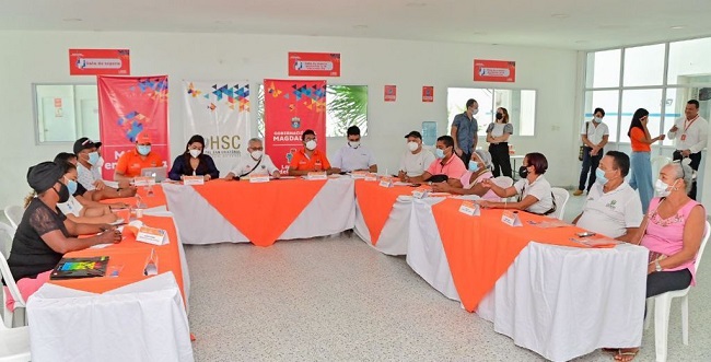 La instalación del comité se llevó a cabo en el salón de reuniones del hospital San Cristóbal, donde participó el gobernador encargado Adolfo Bula.