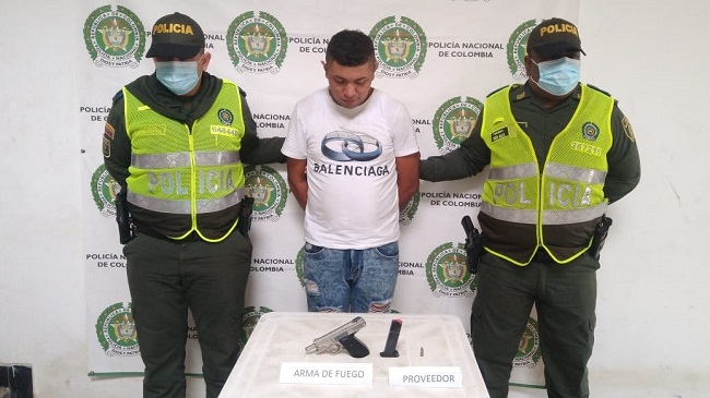 Eduar Enrique Ramos Batista, capturado por hacer disparos al aire en el corregimiento de La Gloria, Nueva Granada.