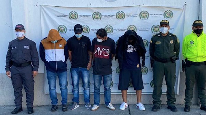 Jhon Valencia, alias Loquillo; José Arvey Vásquez, alias Joselo; Carlos Andrés Triviño, alias Pipí; y James Morera Quintero, alias Lágrimas, fueron enviados a la cárcel.