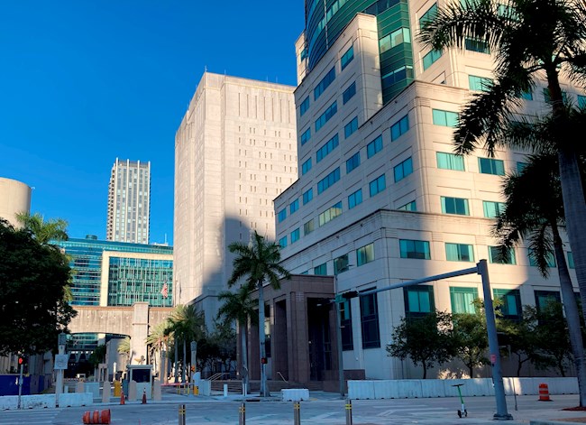 Fotografía del Centro de Detención Federal hoy, donde es probable esté detenido el empresario colombo-venezolano Alex Saab en Miami (EEUU). 