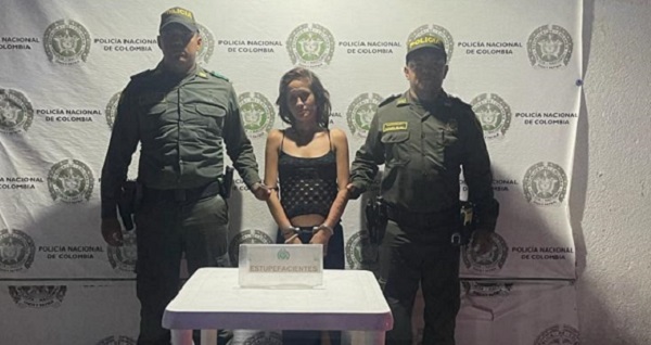 La capturada fue dejada a disposición de la Fiscalía General de la Nación.
