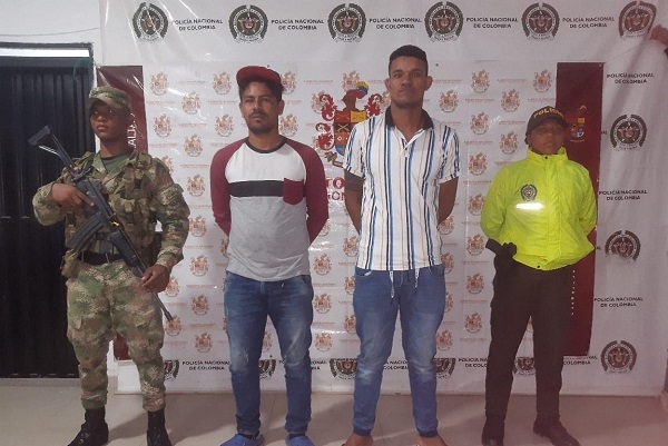 Deibis Arcapio y Ricardo Arroyo, capturados por tropas del Ejército Nacional.