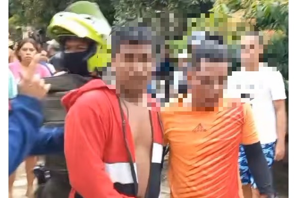 Los detenidos, de quienes no fueron entregadas sus identidades fueron llevados hasta la sede de la Fiscalía.