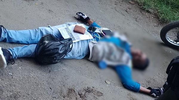 El motociclista fue asesinado a tiros por desconocidos la tarde de este martes.