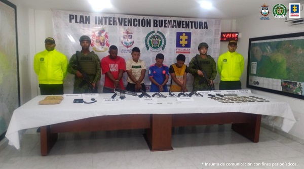 Presuntos miembros del Clan del Golfo que al parecer delinquían en el sector de Charambito en Buenaventura y que fueron enviados a la cárcel.