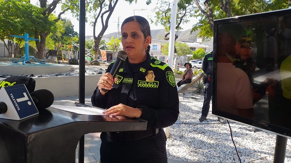 Coronel Adriana Paz, Comandante de la Polícia Metropolitana de Santa Marta. 