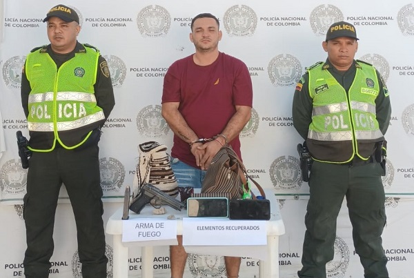 Luis Carlos Paredes Palomino, fue llevado hasta la Unidad de Reacción Inmediata de la Fiscalía.