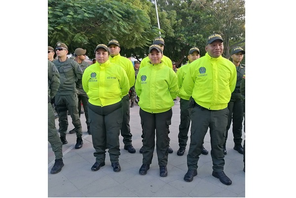 Los uniformador estarán a disposición de la ciudadanía para atender las anomalías que se presenten. 