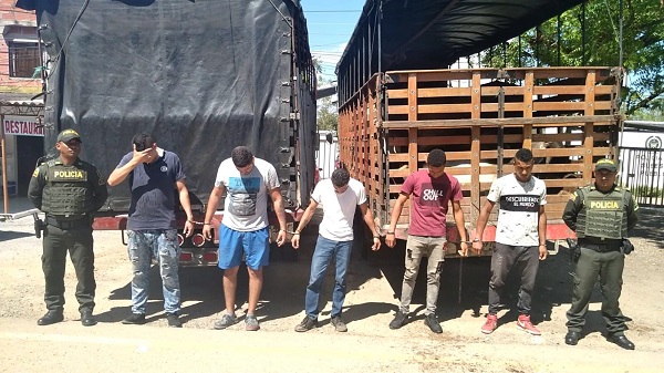 Angel Oviedo, Brayan Pérez, Andrés Ospina, Dairo Carvajal y Jhoiner Carvajal, fueron capturados por la Policía del Magdalena.