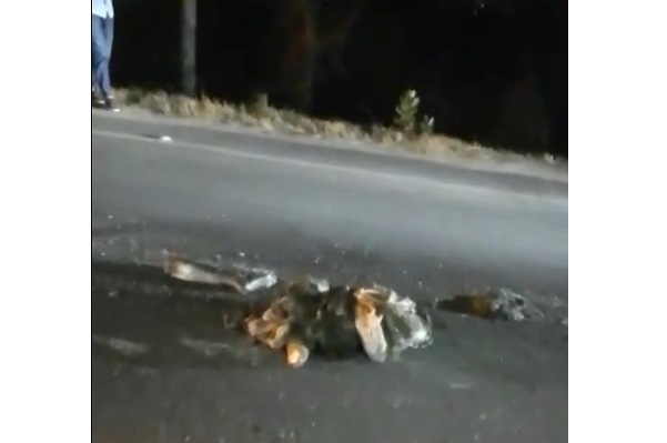 El cuerpo descuartizado y metido en una bolsa fue encontrado la noche de sábado sobre la Vía Alterna al Puerto, sector Bureche.