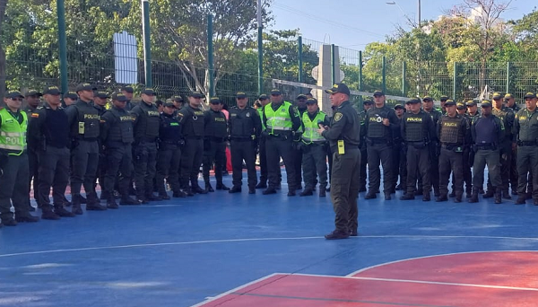 El comando de la Policía Metropolitana se declaró en alerta para atender cualquier requerimiento.