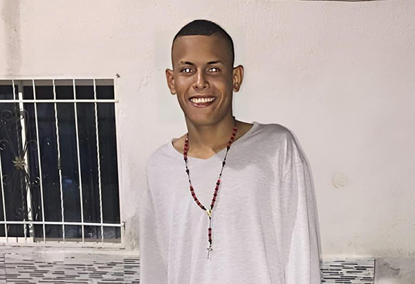 Juan David Torres Oñate, fue asesinado de varios impactos de bala en una trocha.
