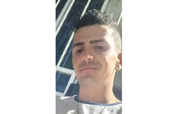 Luis Aníbal Henao Valera, fue atacado a tiros cuando estaba dentro de su casa.