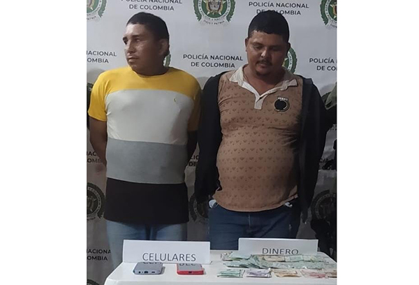 Carlos Mendoza y Delbis Jiménez fueron detenidos por la Policía en el municipio de Pivijay, Magdalena.