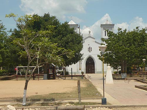 El cadáver de Camilo Lara Delgado fue llevado hasta la cabecera municipal de Remolino.
